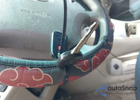 2005 Toyota Highlander V6 from USA, damaged, VIN JTEEP21A950103747